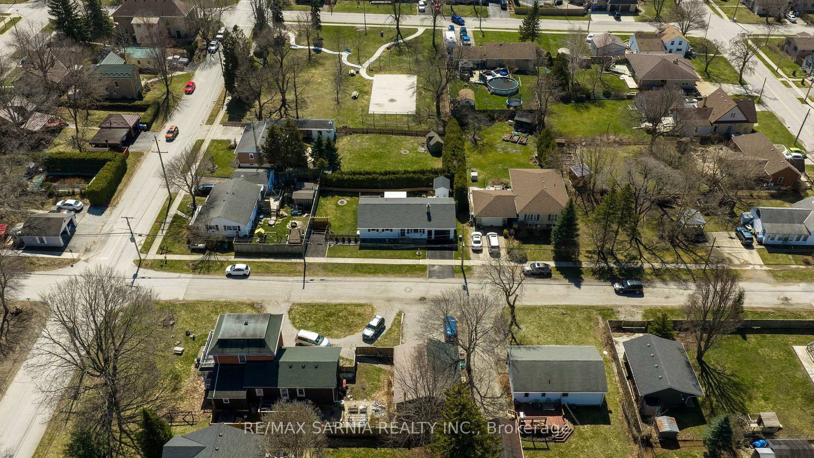 Listing Image 3