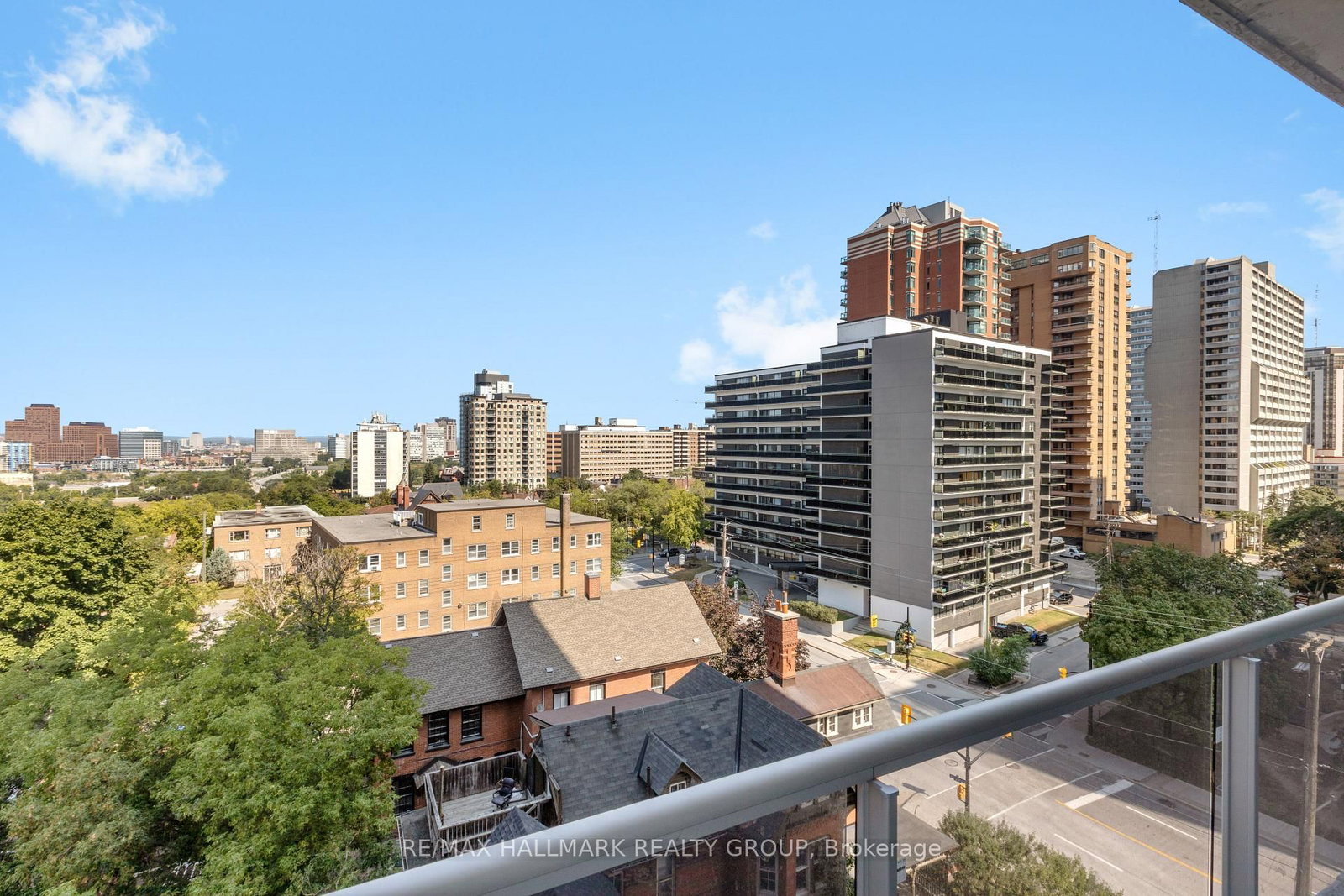 192 Bronson Avenue, Unit 303 - Photo 12