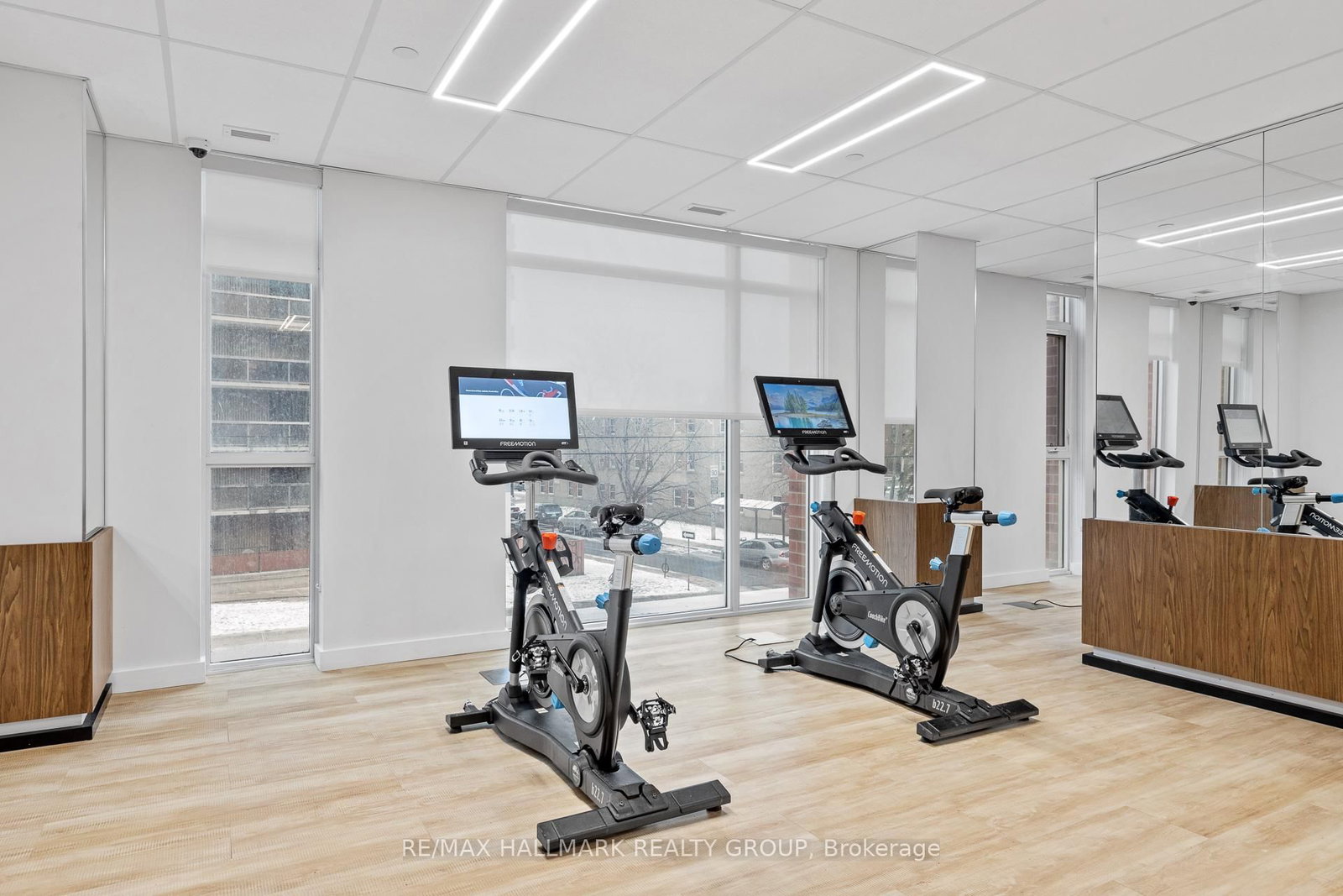 192 Bronson Avenue, Unit 303 - Photo 18