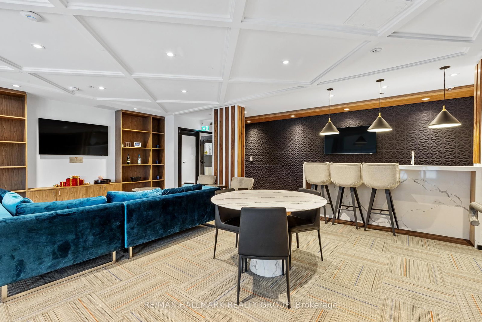 192 Bronson Avenue, Unit 303 - Photo 21