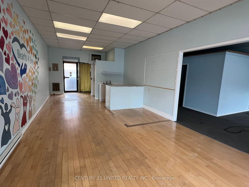 3 - 4 - 203 Simcoe St, Peterborough, K9H 2H6 | Image 2