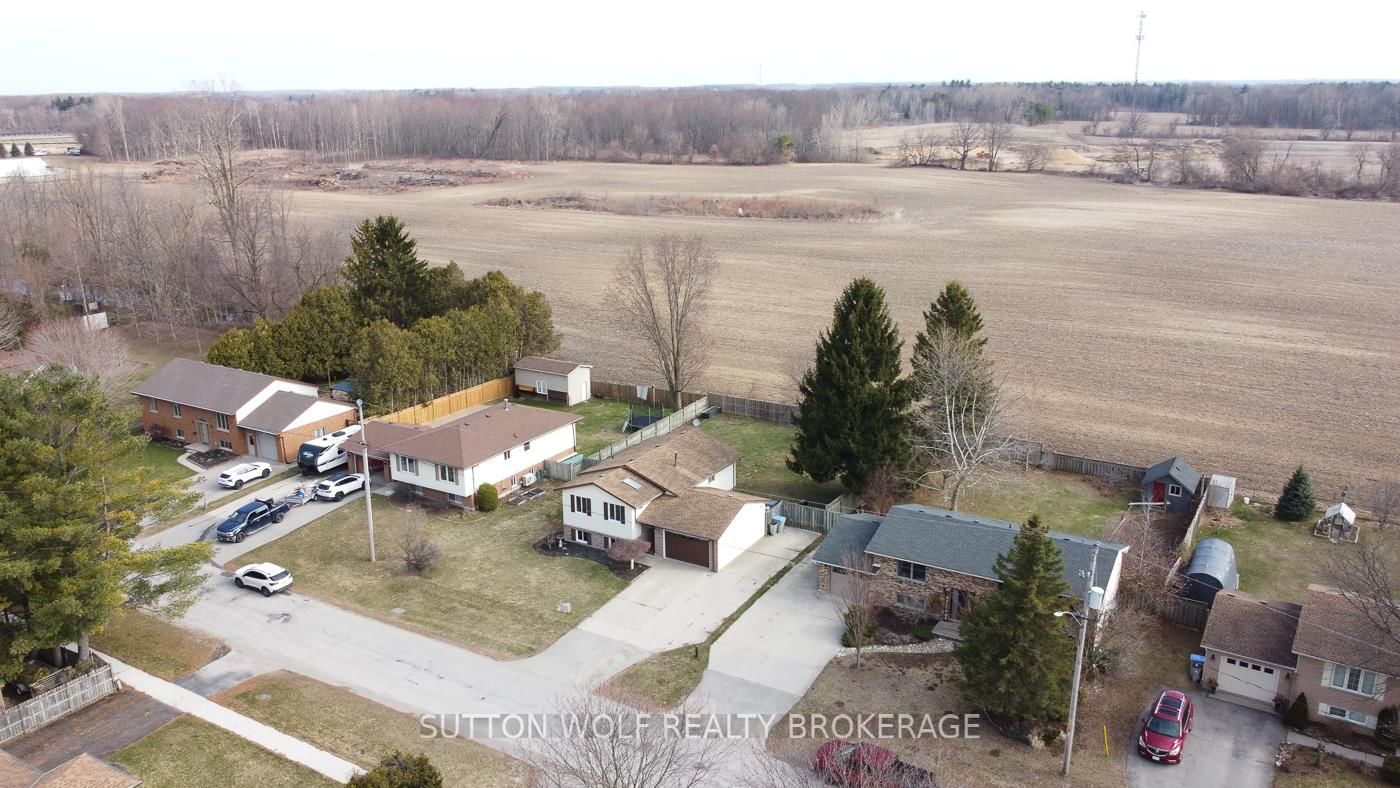 Listing Image 44