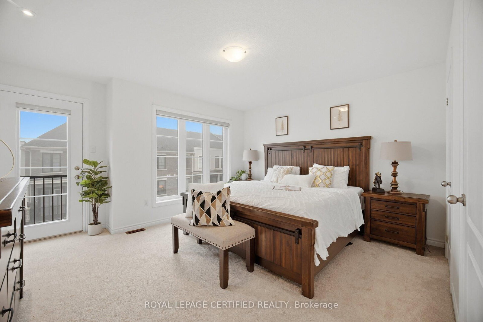 383 Dundas Street E, Unit 22 - Photo 17