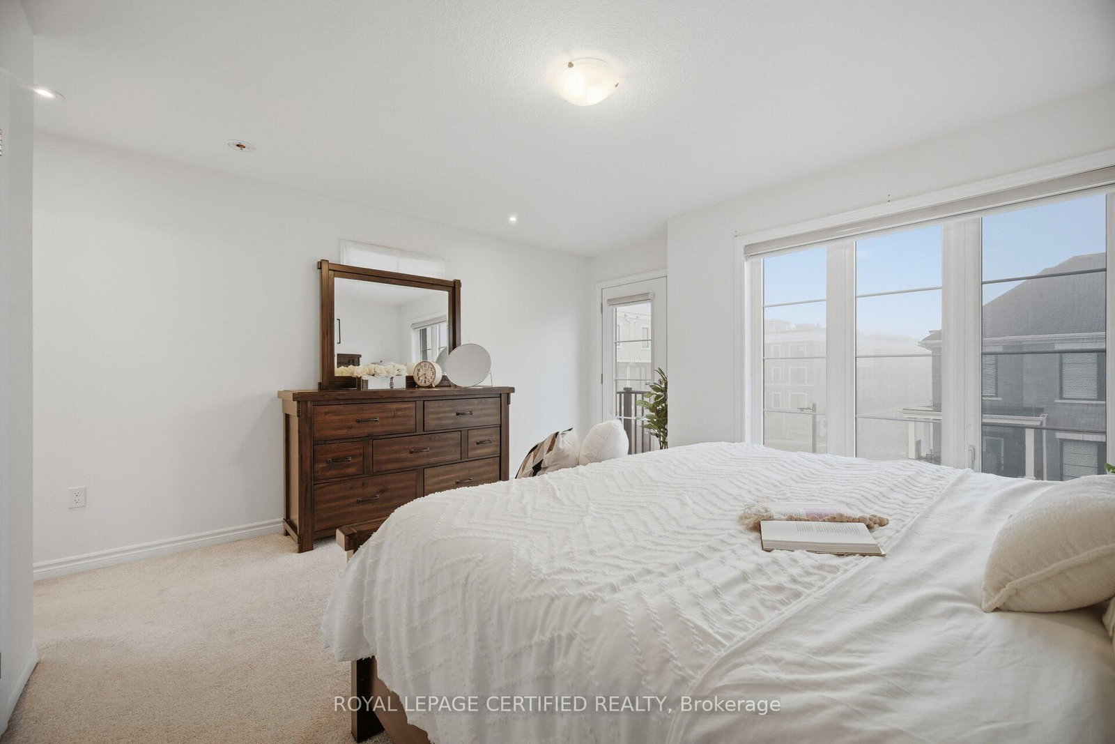 383 Dundas Street E, Unit 22 - Photo 18