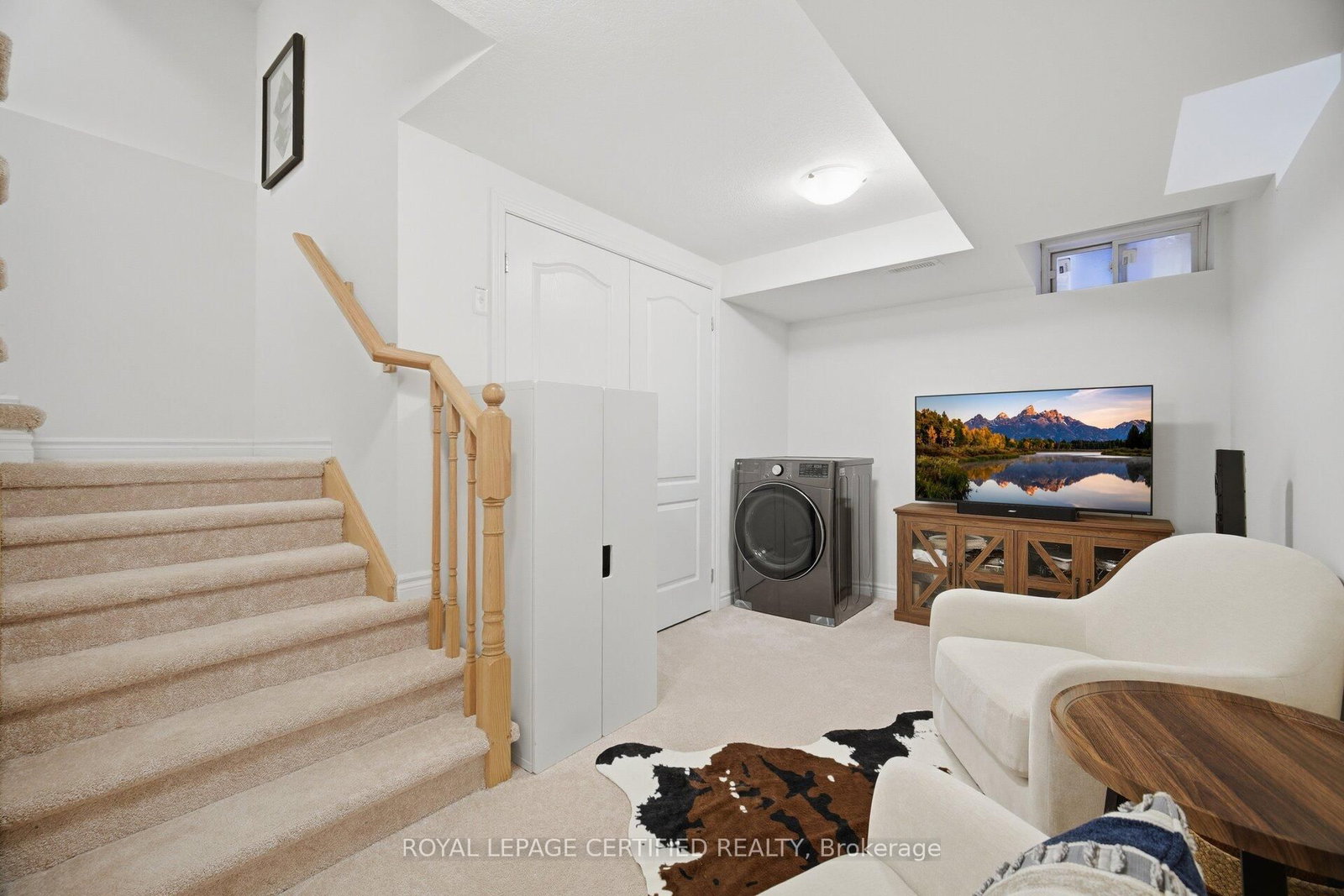 383 Dundas Street E, Unit 22 - Photo 33