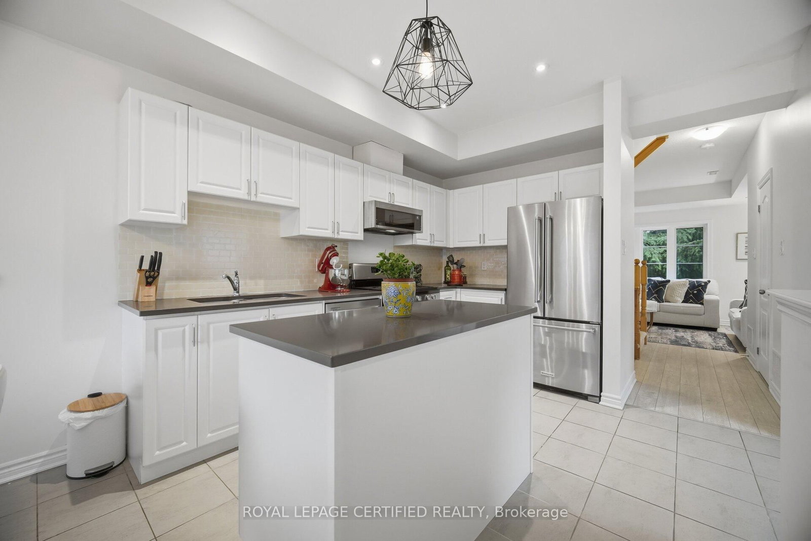 383 Dundas Street E, Unit 22 - Photo 5