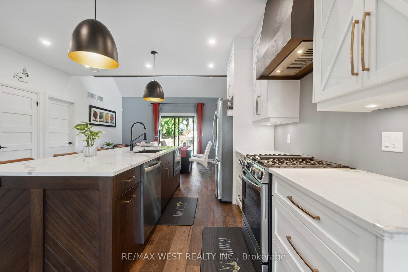 Detached House for sale at 14 Charlotte Court, Welland, Ontario, L3C 1P5 - Prince Charles - MLS: X12960170