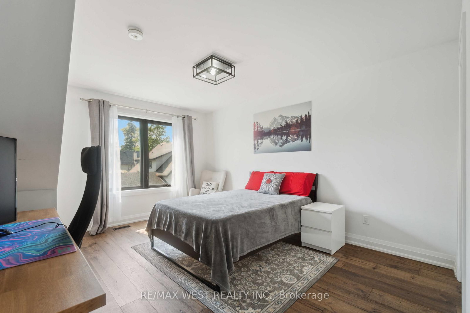 Detached House for sale at 14 Charlotte Court, Welland, Ontario, L3C 1P5 - Prince Charles - MLS: X12960170