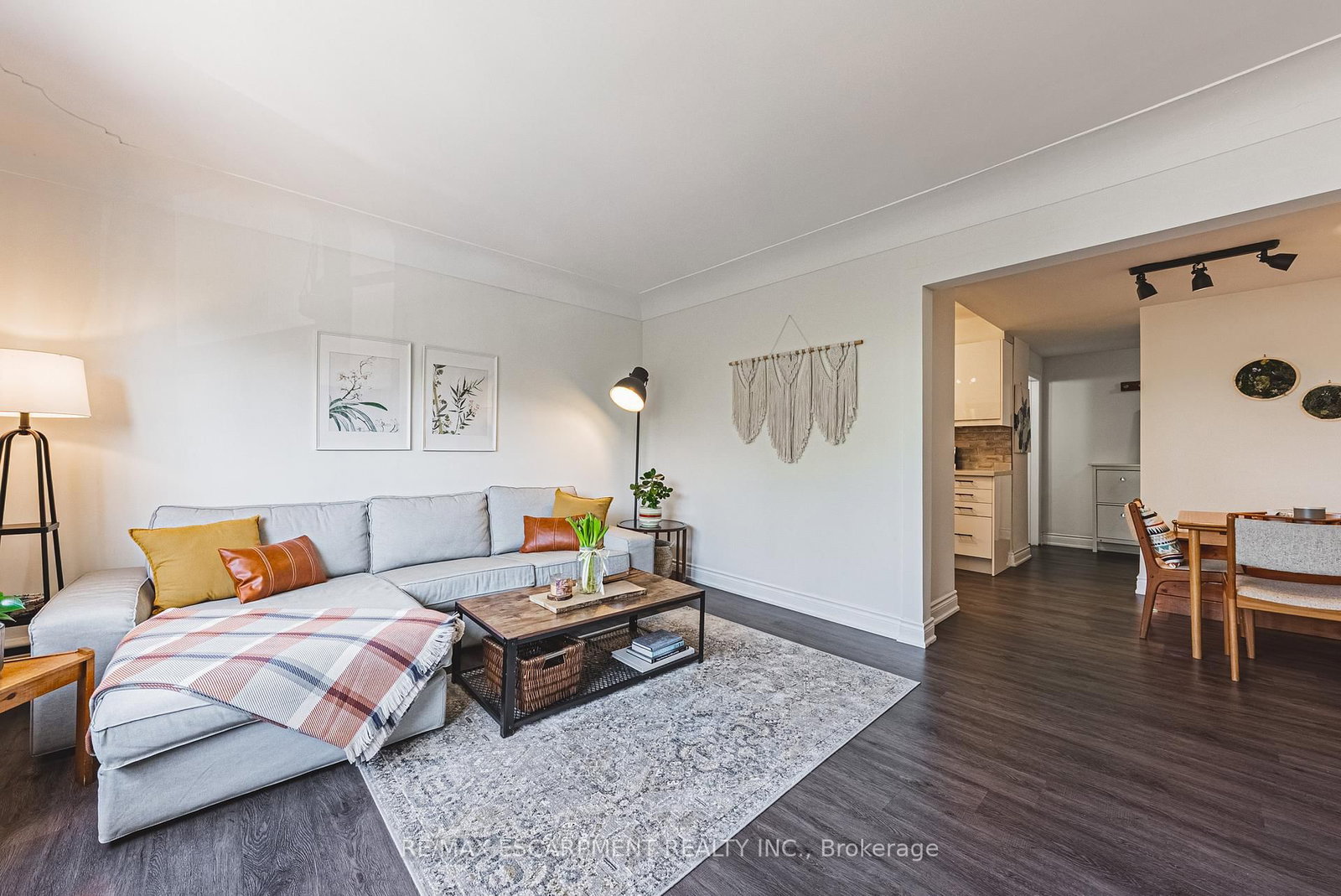 Condo for sale at 208-836 Concession Street, Hamilton, Ontario, L8V 1E2 - Raleigh - MLS: X12960204