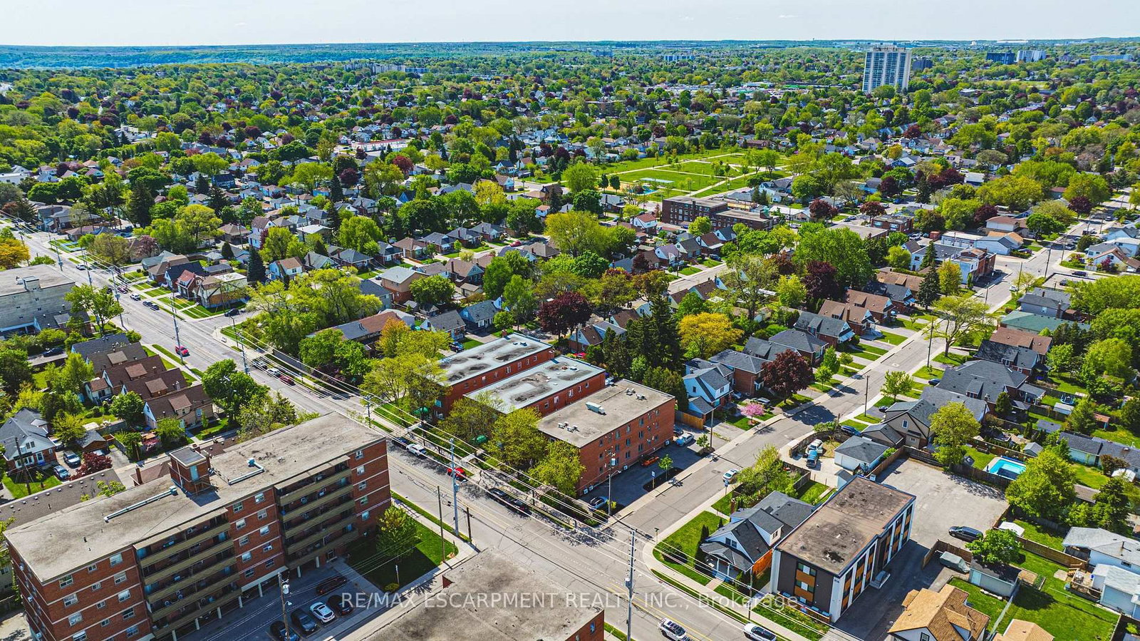 Condo for sale at 208-836 Concession Street, Hamilton, Ontario, L8V 1E2 - Raleigh - MLS: X12960204