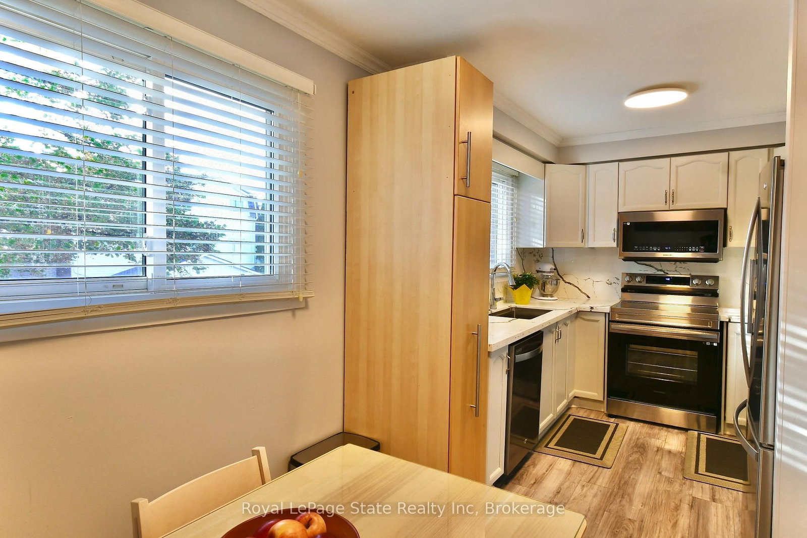 Townhouse for sale at 98-11 Harrisford Street, Hamilton, Ontario, L8K 6L7 - Red Hill - MLS: X12960274