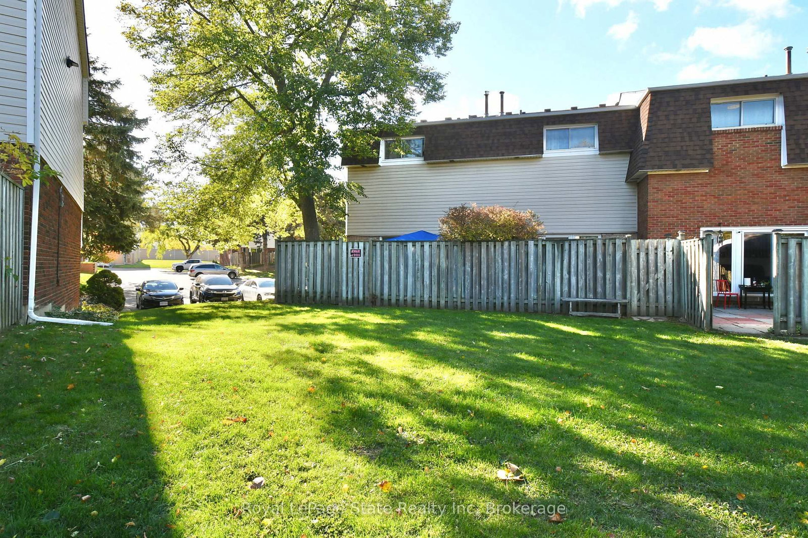 Townhouse for sale at 98-11 Harrisford Street, Hamilton, Ontario, L8K 6L7 - Red Hill - MLS: X12960274