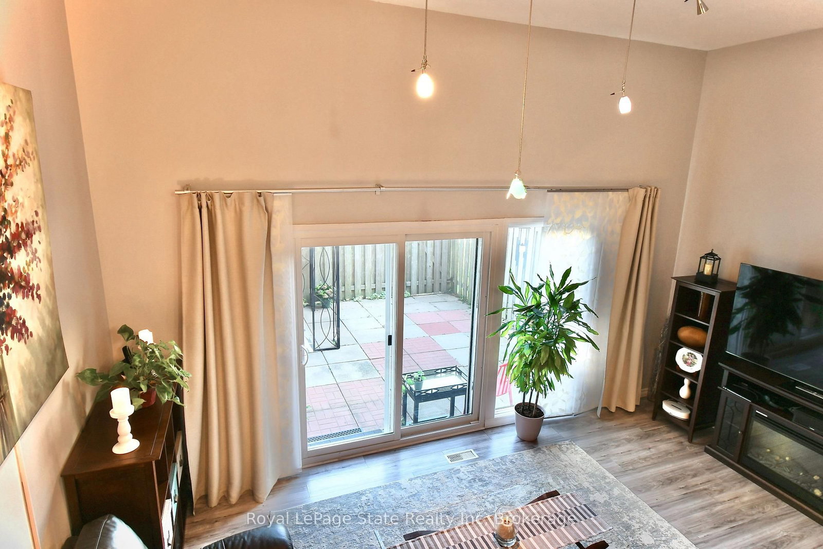 Townhouse for sale at 98-11 Harrisford Street, Hamilton, Ontario, L8K 6L7 - Red Hill - MLS: X12960274