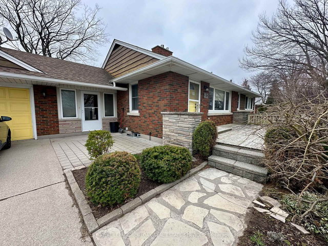 4213 Victoria Avenue