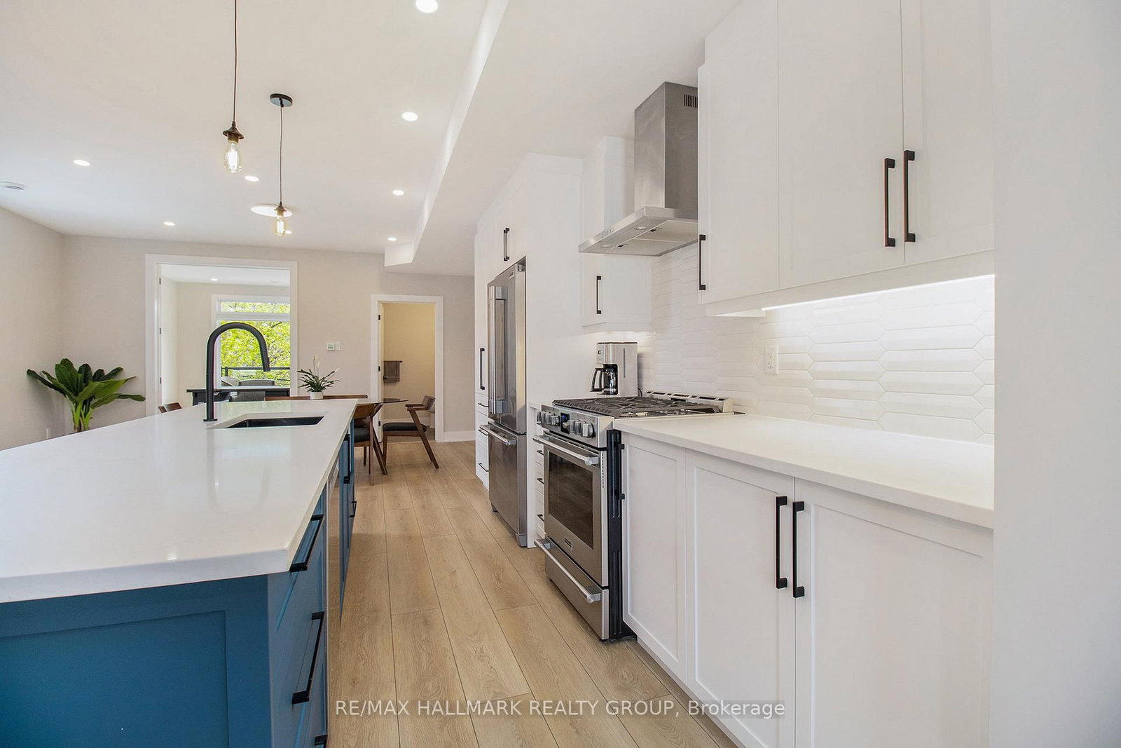 72 Armstrong Street, Unit A - Photo 5