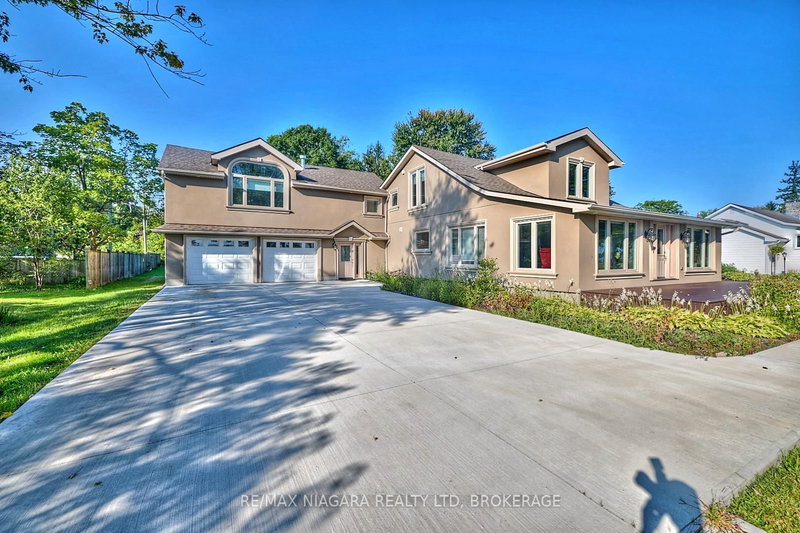 4229 Niagara River Pkwy, Fort Erie, L0S 1S0 | Image 2