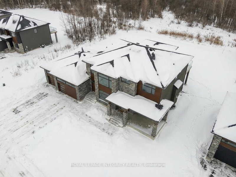 671 Ballycastle Cres, Ottawa, K1X 0A3 | Image 2