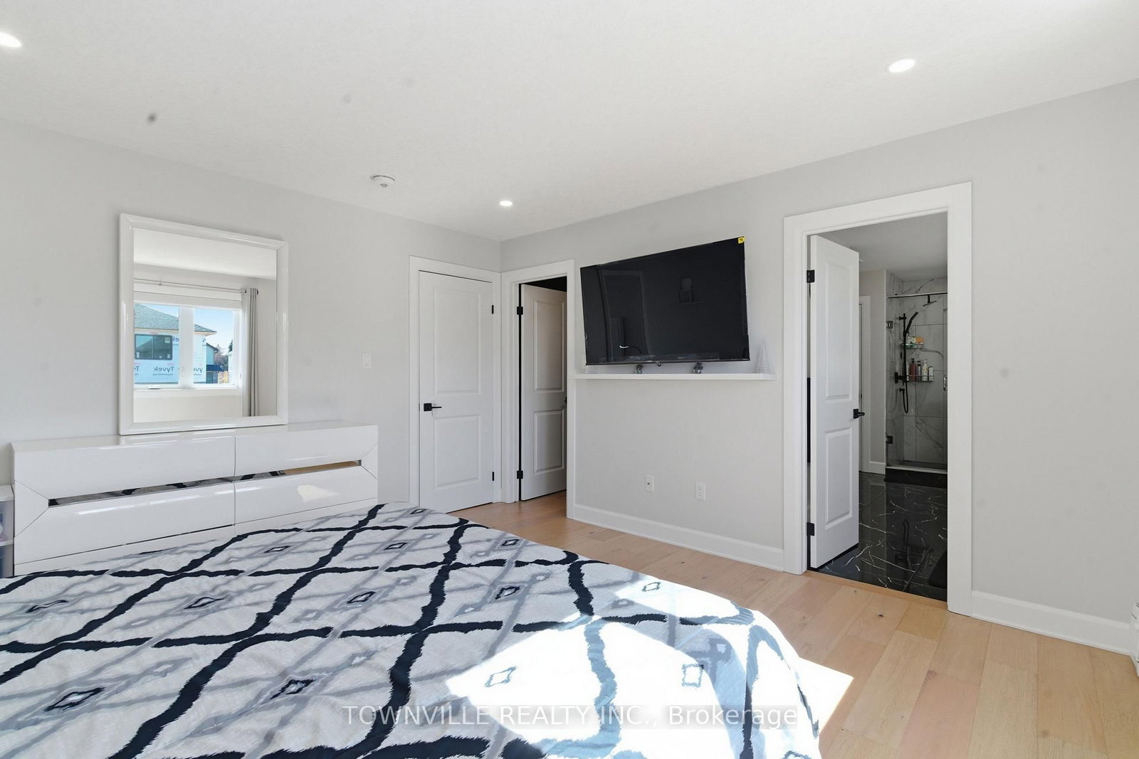 2677 Kettering Place - Photo 21