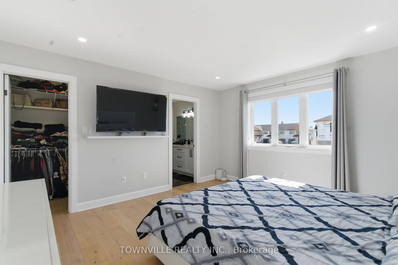 2677 Kettering Place - Photo 27