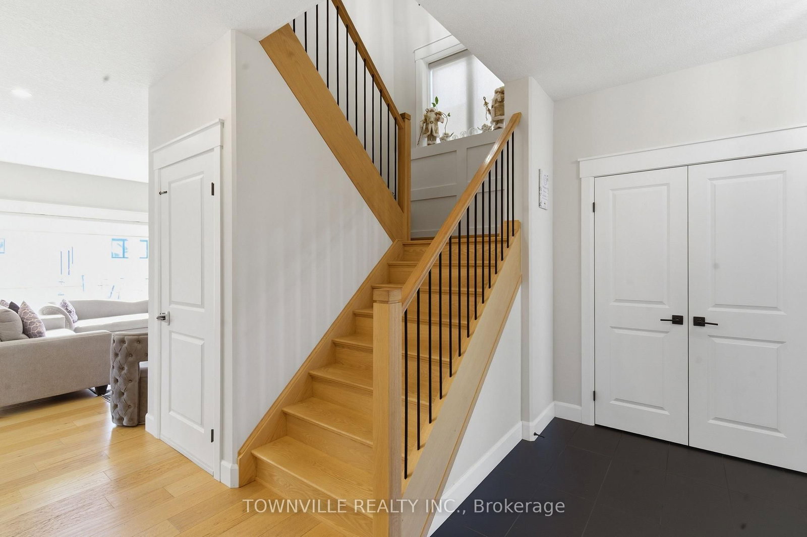 2677 Kettering Place - Photo 6