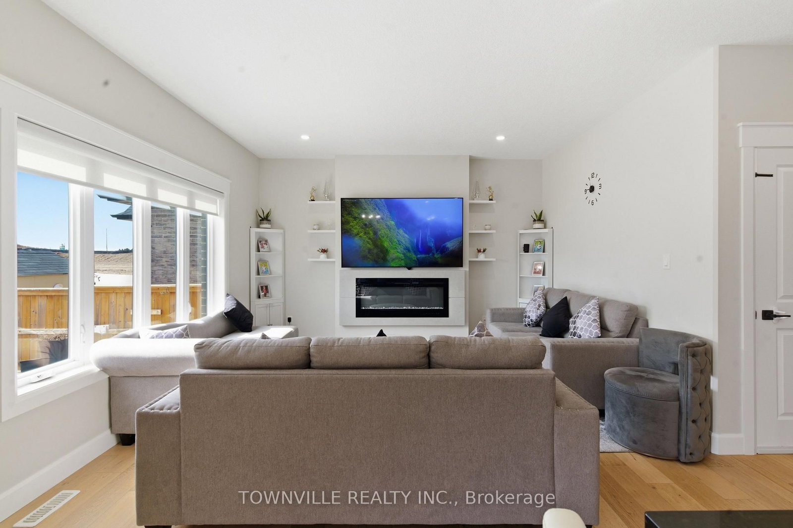 2677 Kettering Place - Photo 8