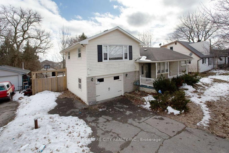 1231 Sunningdale Rd E, London North, N5X 4B1 | Image 2