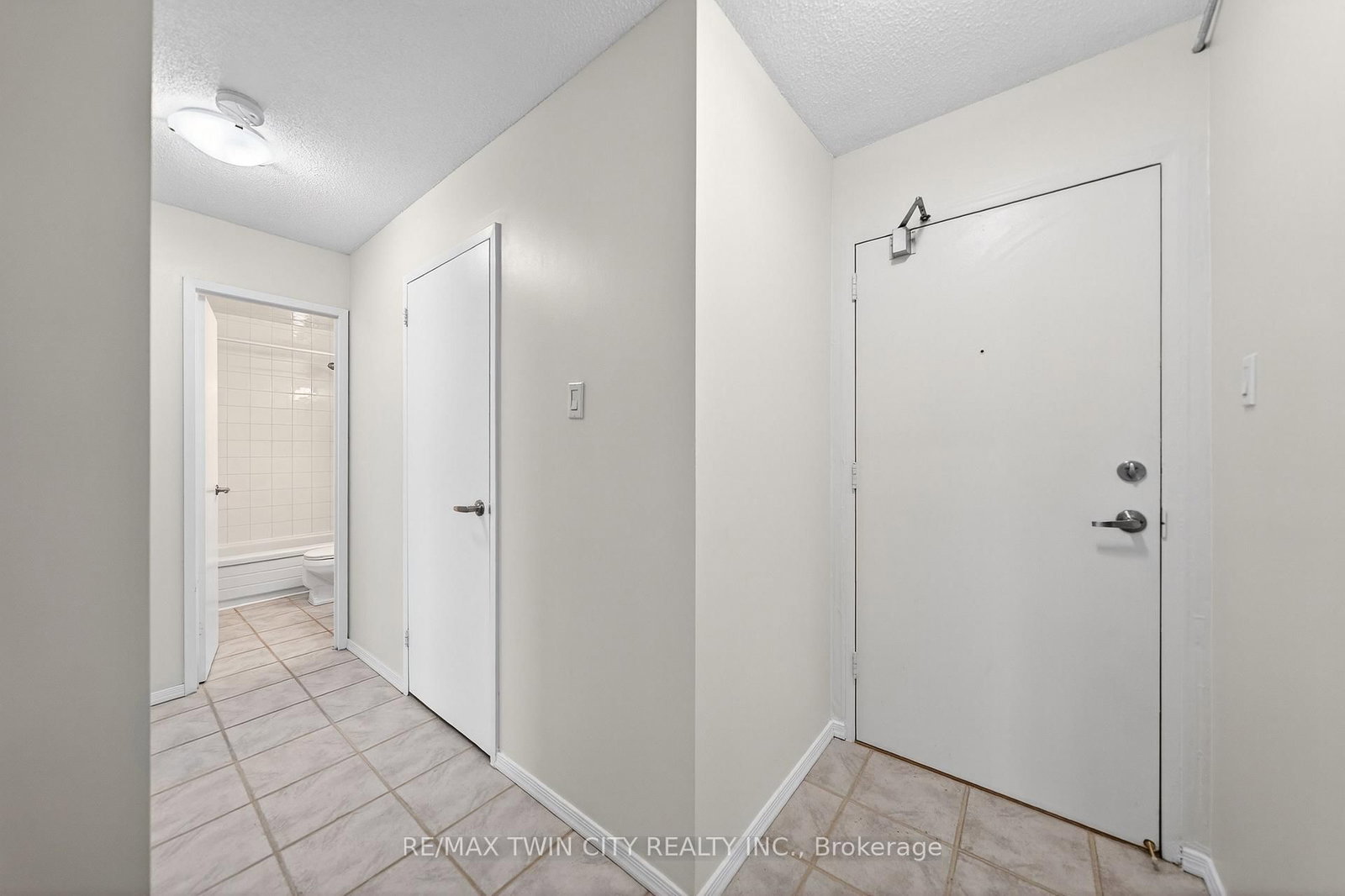 1100 Courtland Avenue E • #605 • Kitchener, ON photo 10