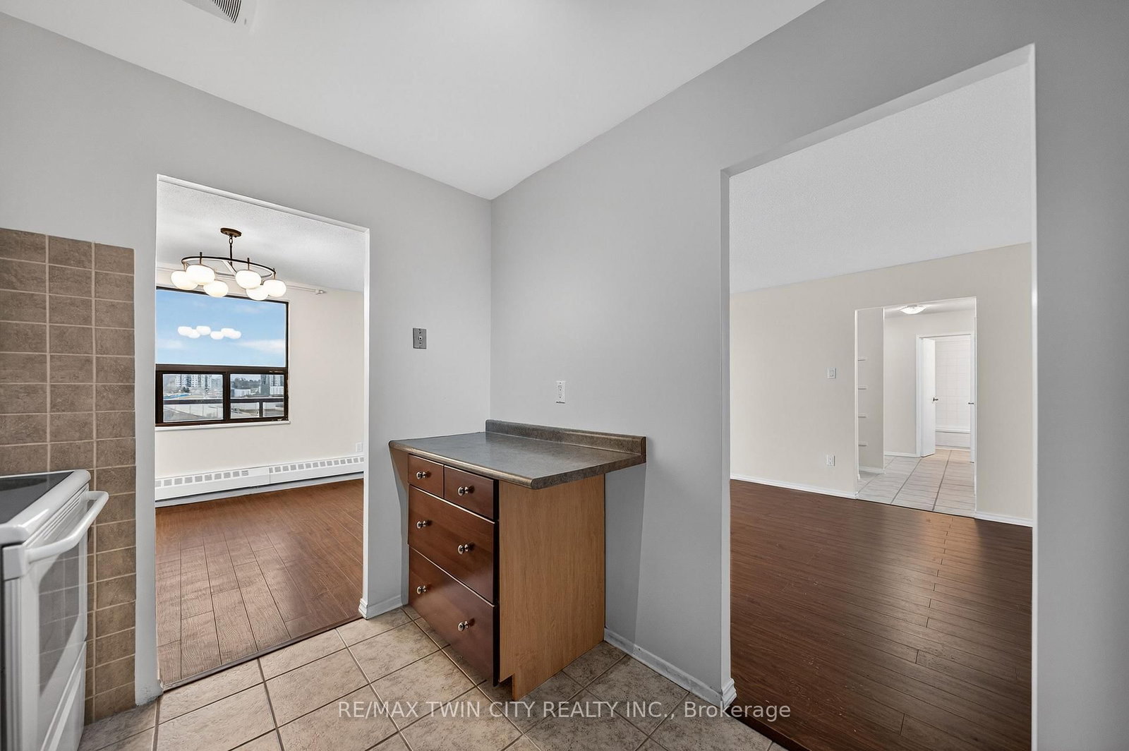 1100 Courtland Avenue E • #605 • Kitchener, ON photo 17