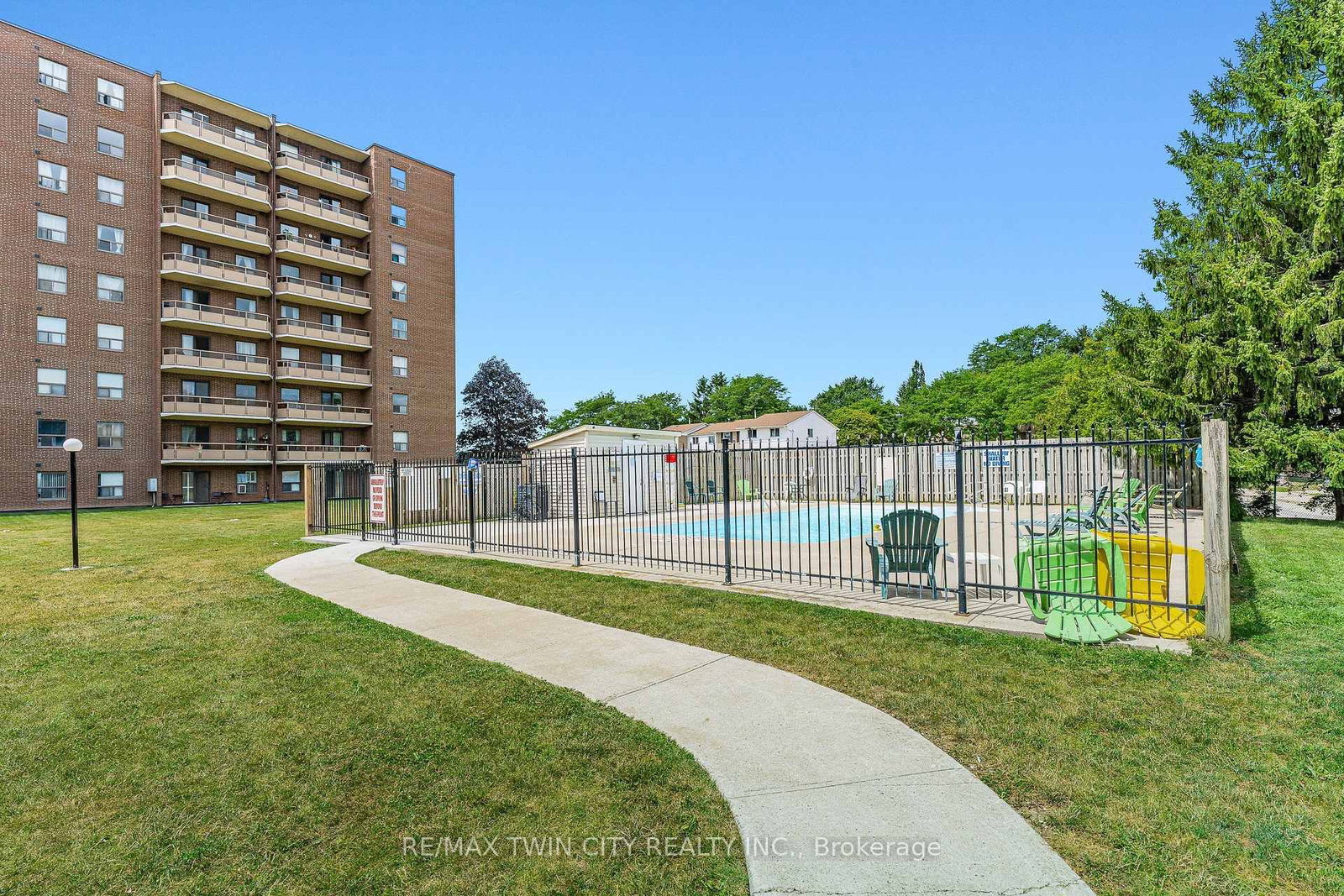 1100 Courtland Avenue E • #605 • Kitchener, ON photo 28