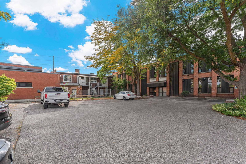 210 - 243 Church St, St. Catharines, L2R 3E8 | Image 3