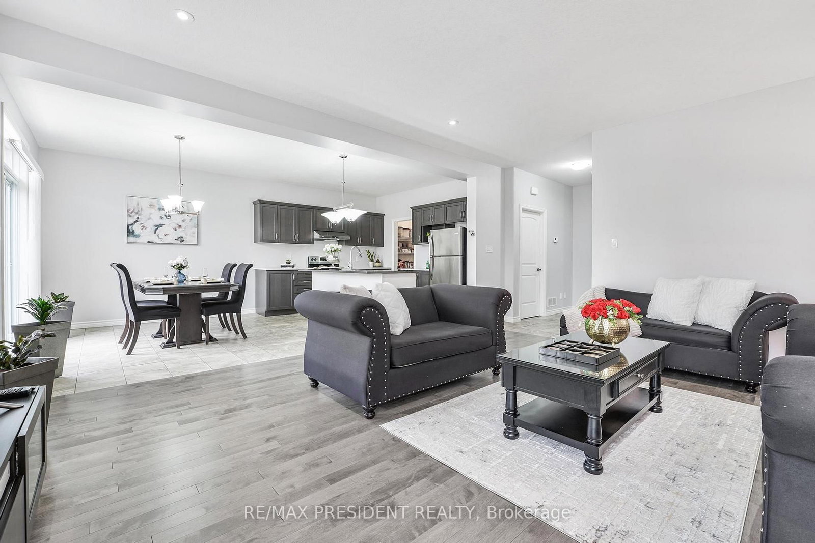 505 Sophia Crescent - Photo 12