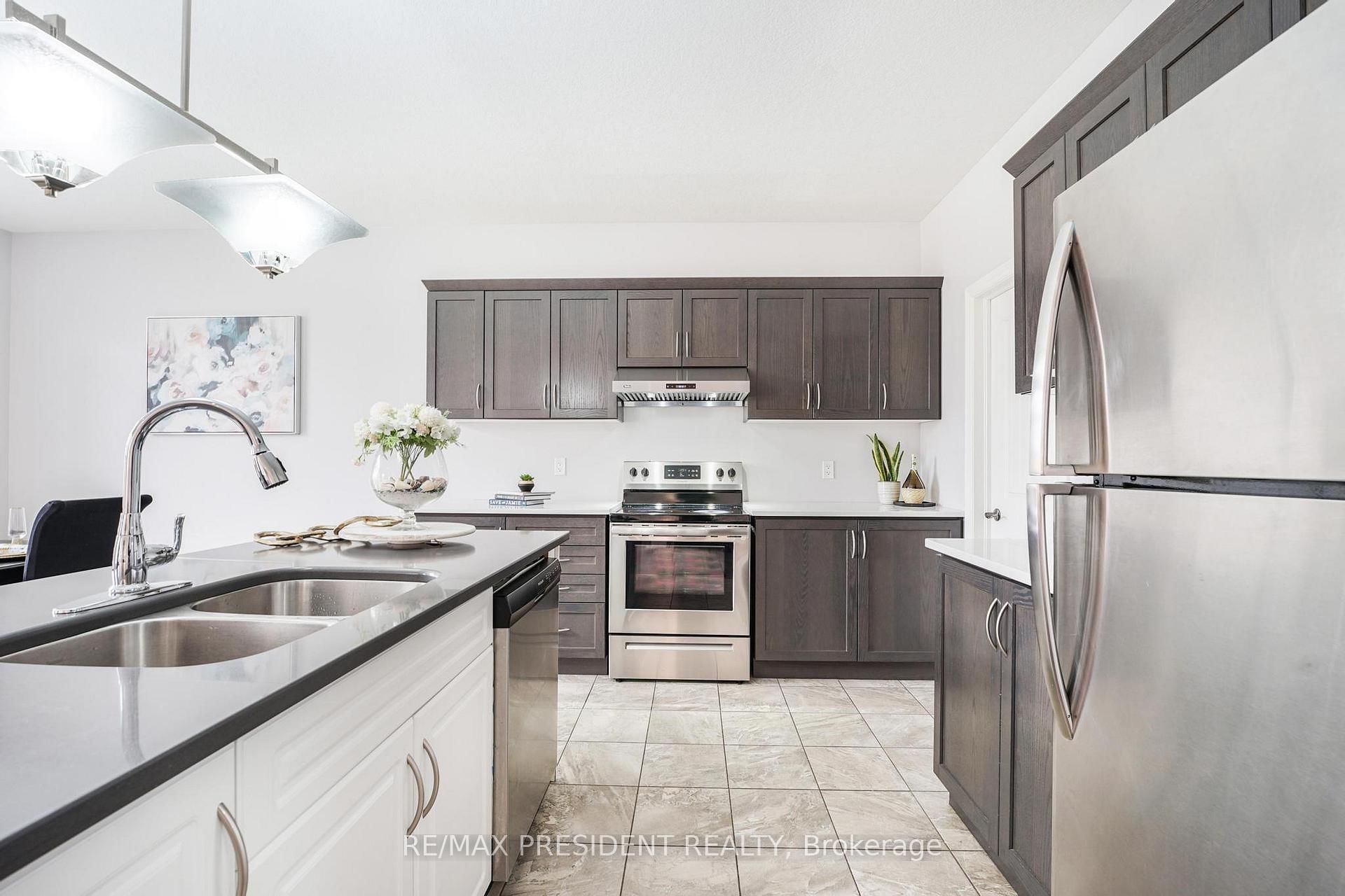505 Sophia Crescent