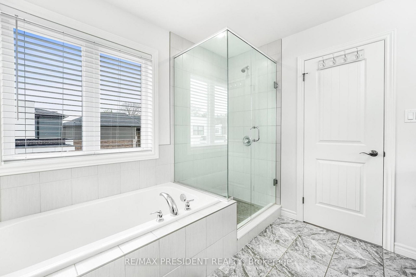 505 Sophia Crescent - Photo 29