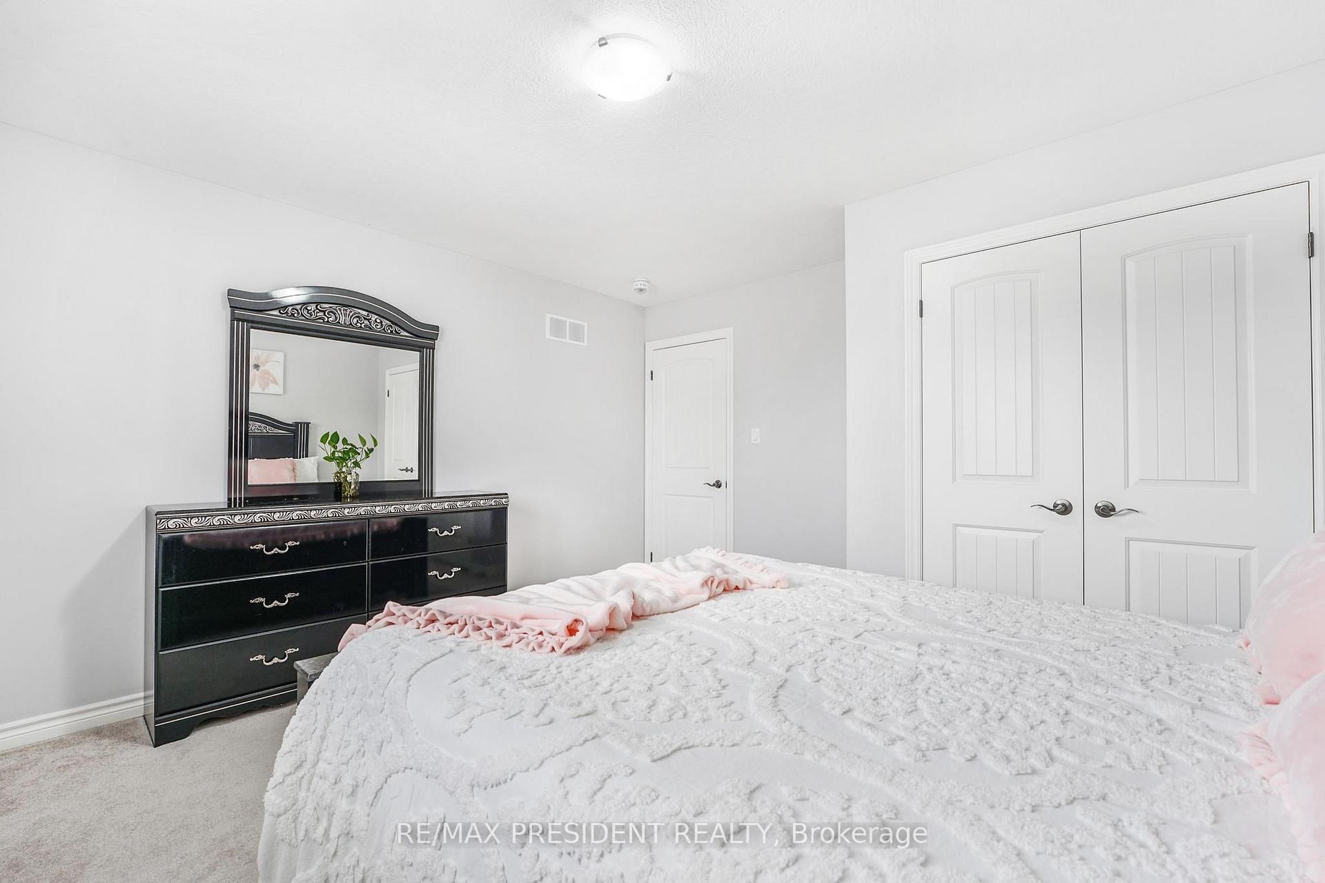 505 Sophia Crescent