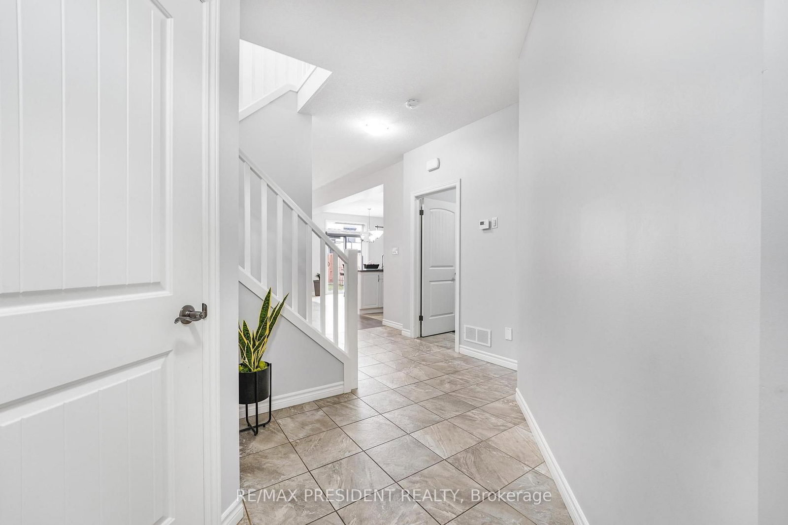 505 Sophia Crescent - Photo 7