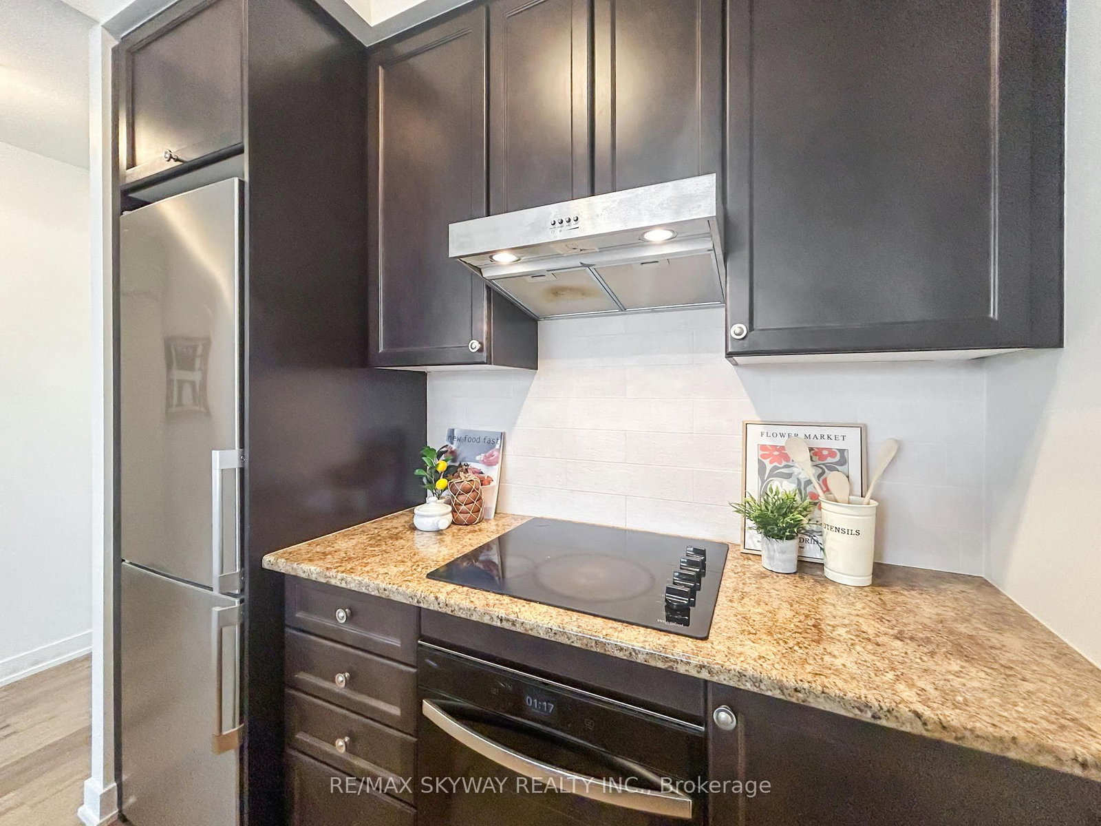 Condo for sale at 306-600 North Service Road, Hamilton, Ontario, L8E 0L2 - Stoney Creek - MLS: X12960948