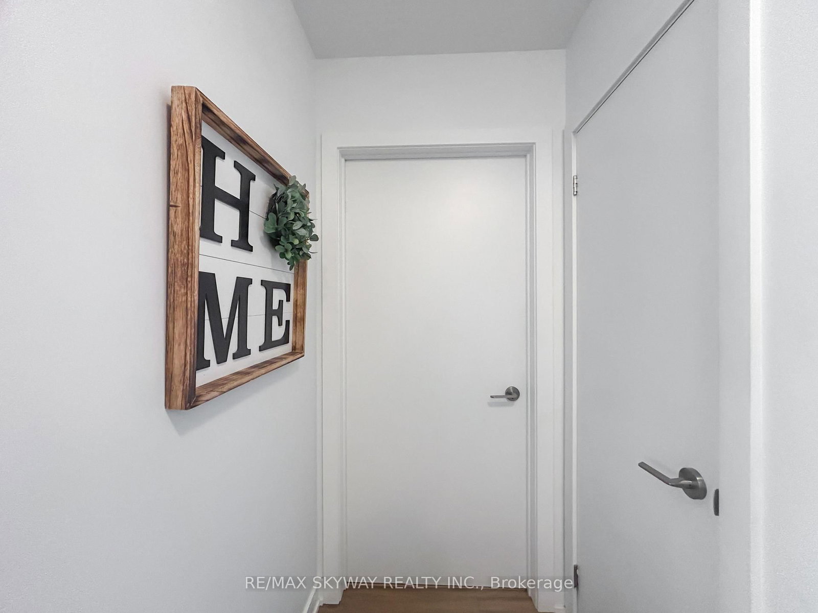 600 North Service Road, Unit 306 - Photo 16