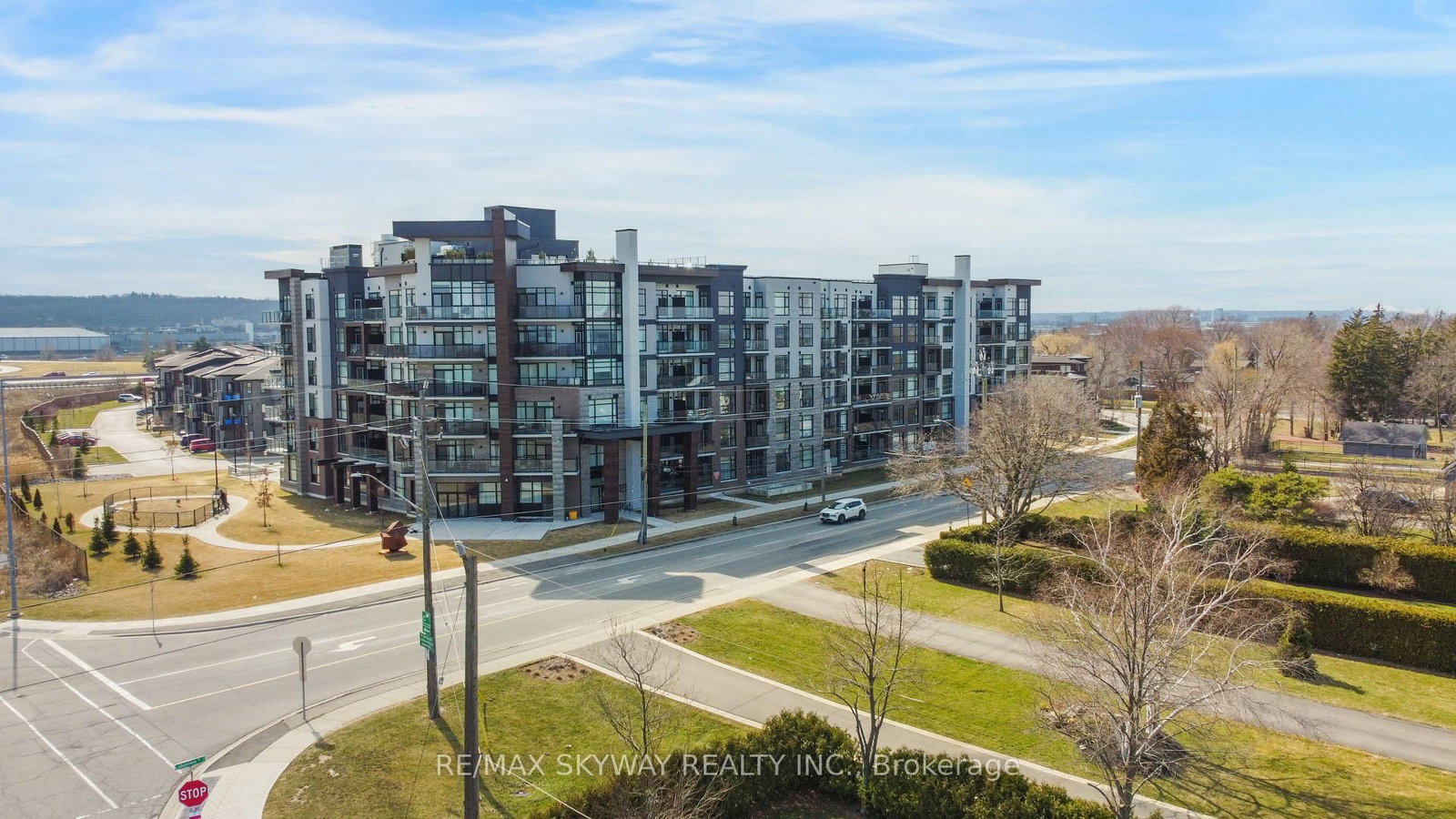 Condo for sale at 306-600 North Service Road, Hamilton, Ontario, L8E 0L2 - Stoney Creek - MLS: X12960948