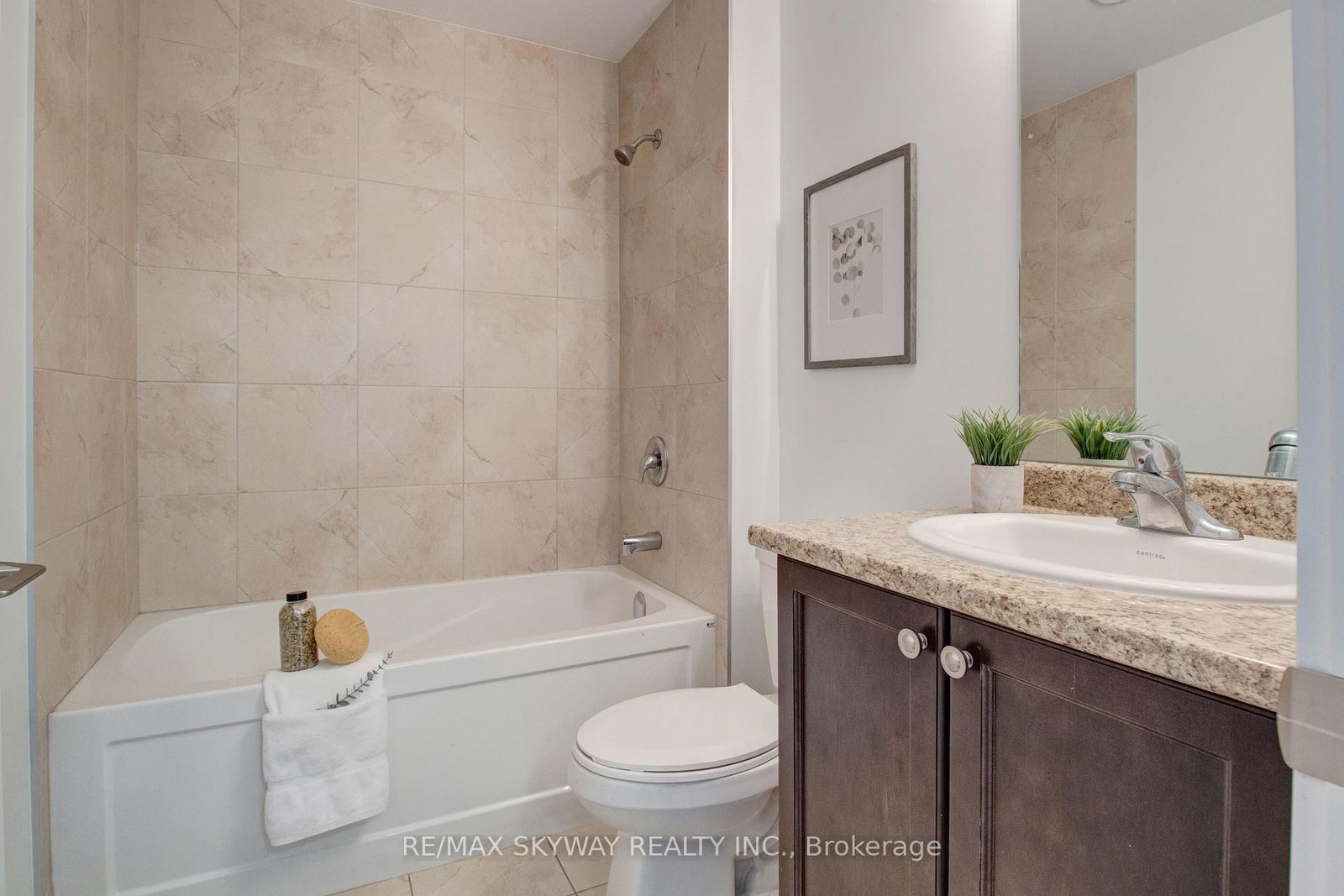 600 North Service Road, Unit 306 - Photo 36