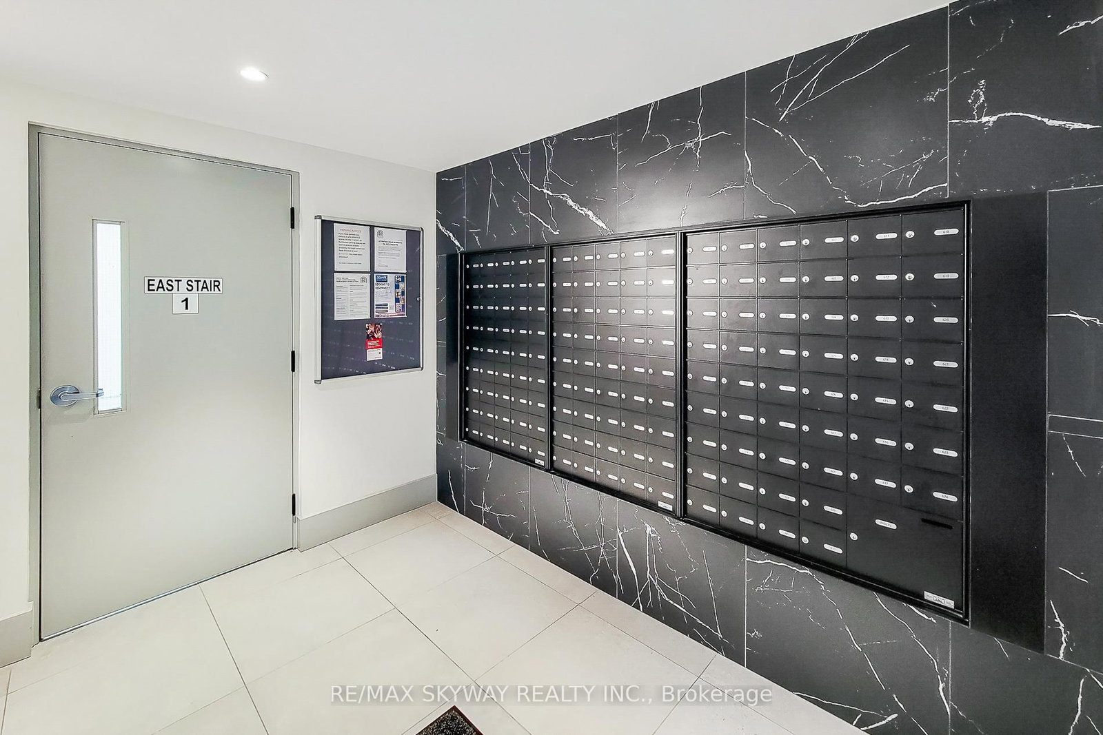 600 North Service Road, Unit 306 - Photo 6