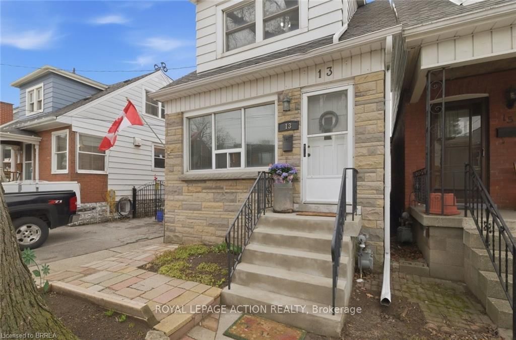 Listing photo 3