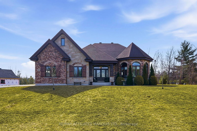 38 Forest Hill Rd, South Stormont, K0C 1P0 | Image 2