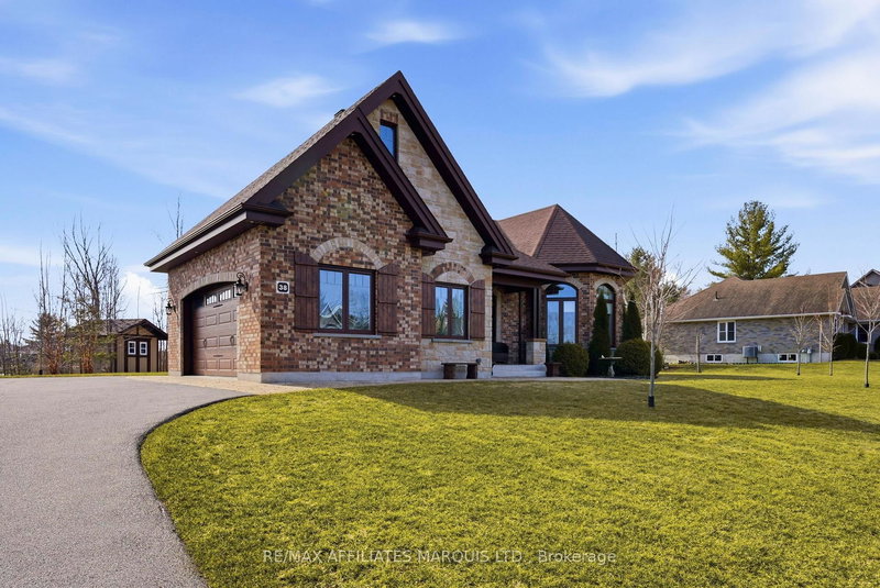 38 Forest Hill Rd, South Stormont, K0C 1P0 | Image 3