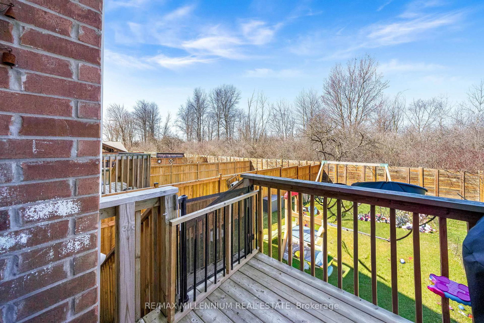 96 Esther Crescent S - Photo 18