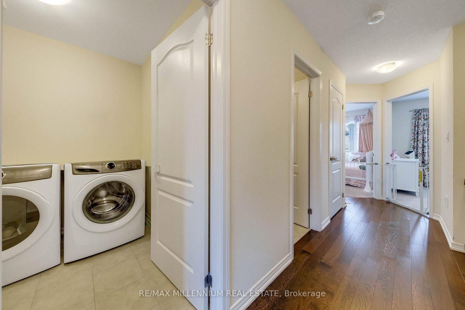 96 Esther Crescent S - Photo 26