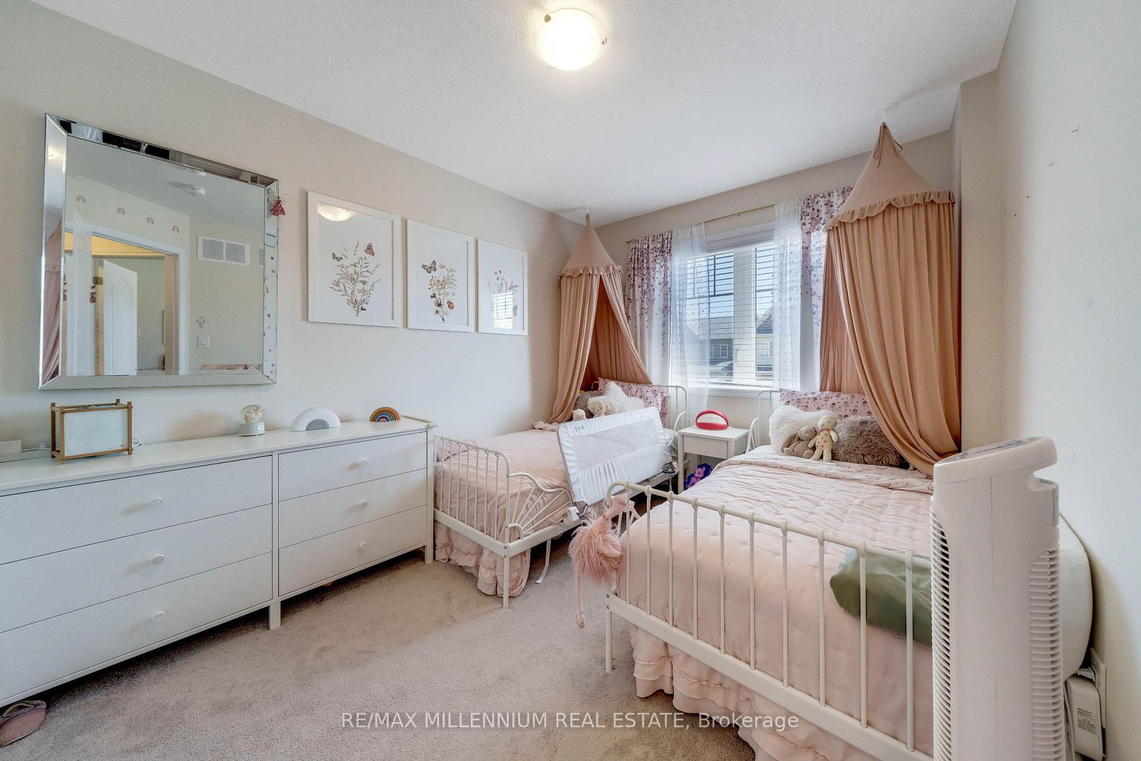 96 Esther Crescent S - Photo 33