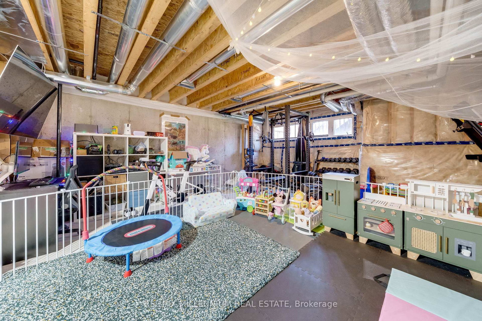 96 Esther Crescent S - Photo 36