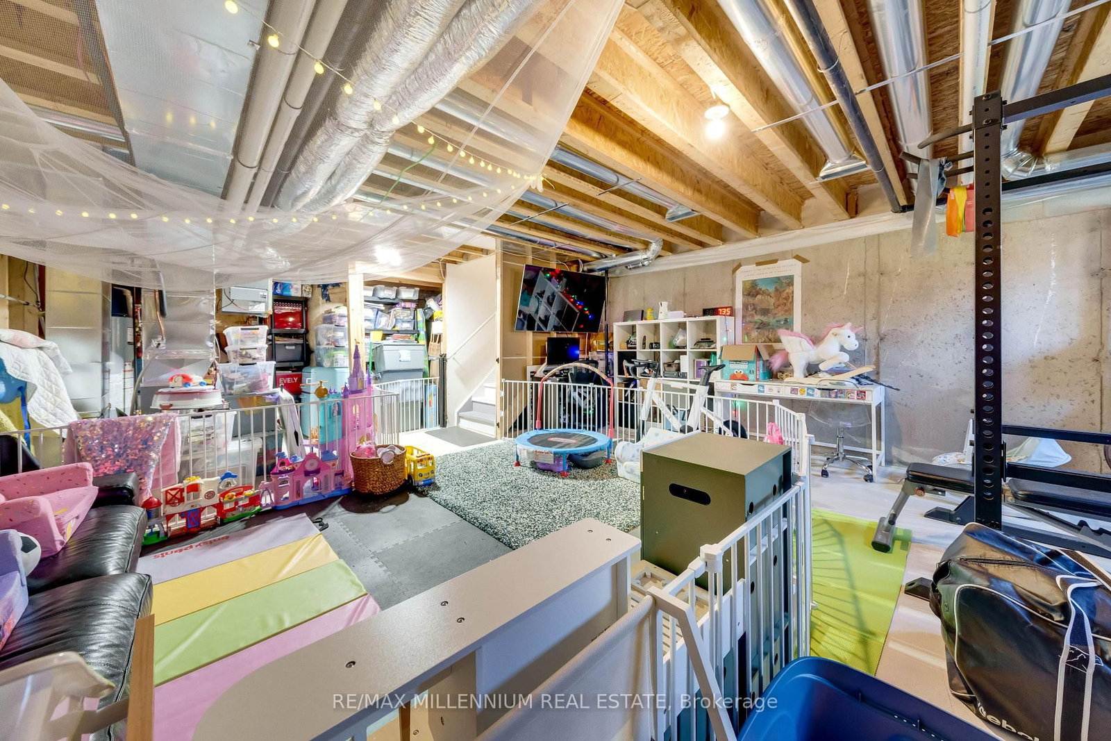 96 Esther Crescent S - Photo 38