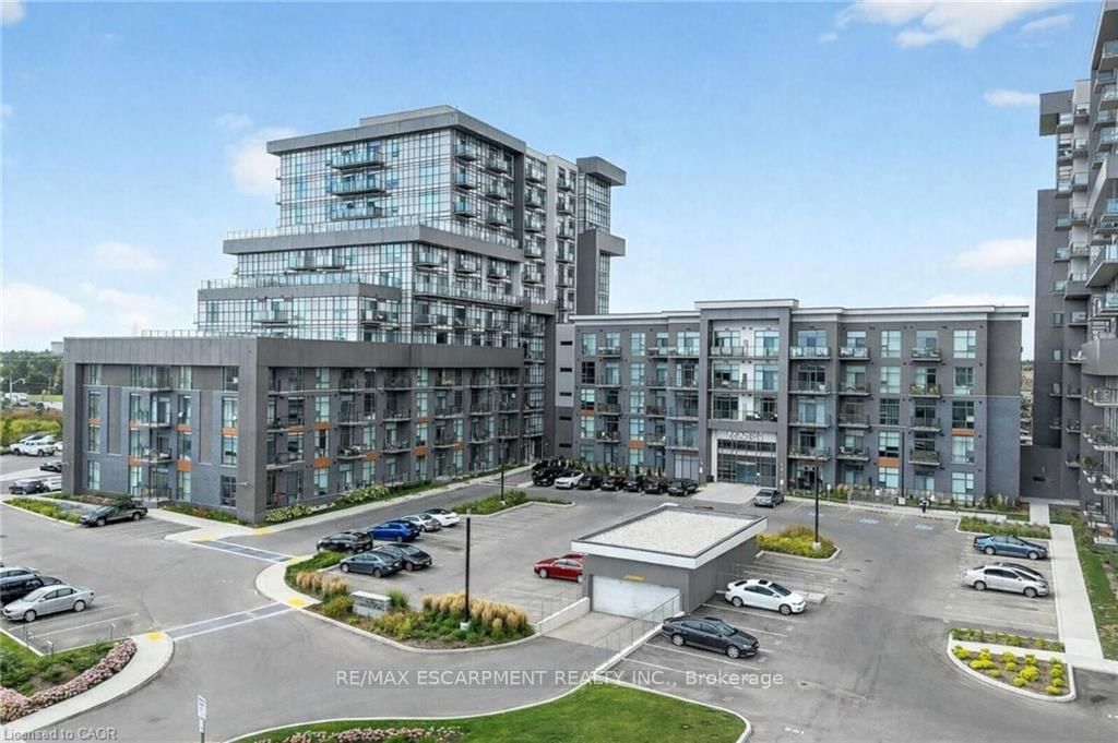 450 Dundas Street E, Unit 419