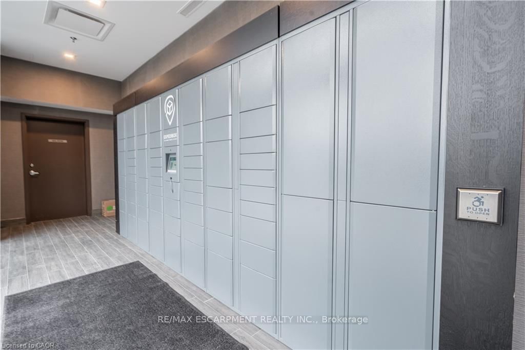 450 Dundas Street E, Unit 419 - Photo 18